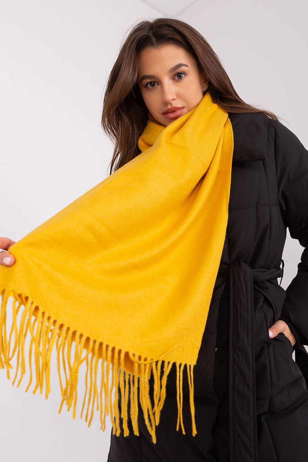 Shawl model 187614