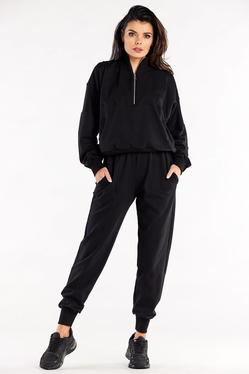 Tracksuit trousers model 188050