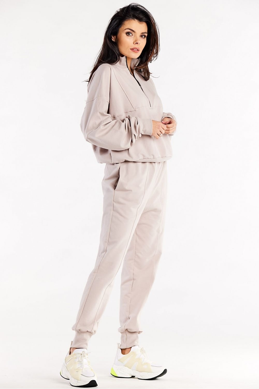 Tracksuit trousers model 188051