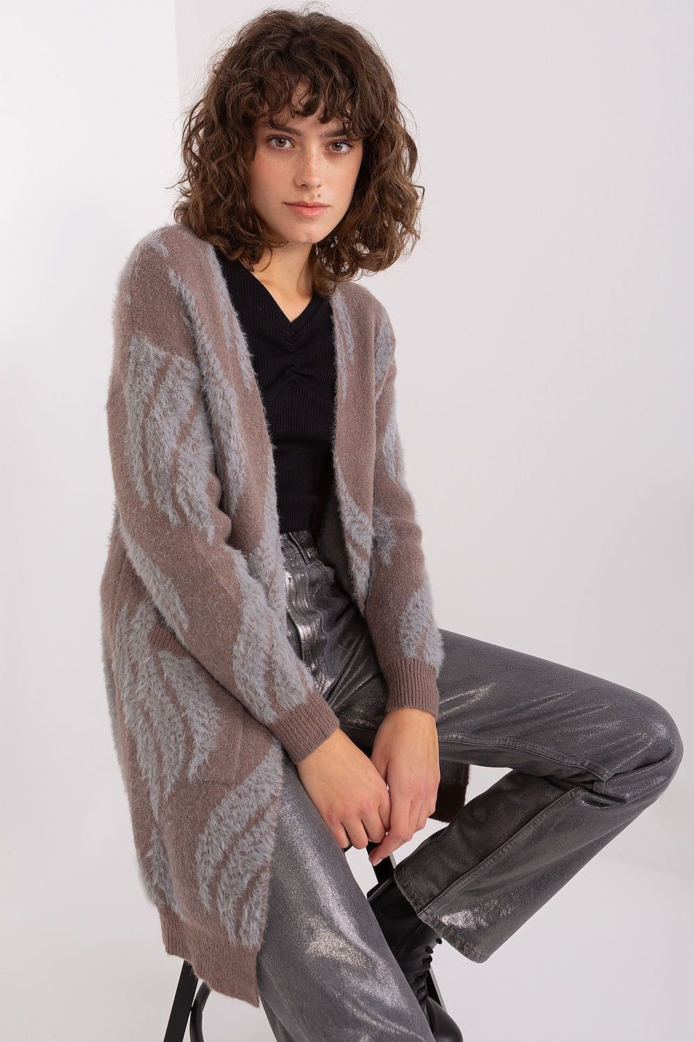 Cardigan model 188283