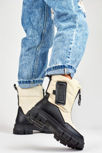 Snow boots model 189131