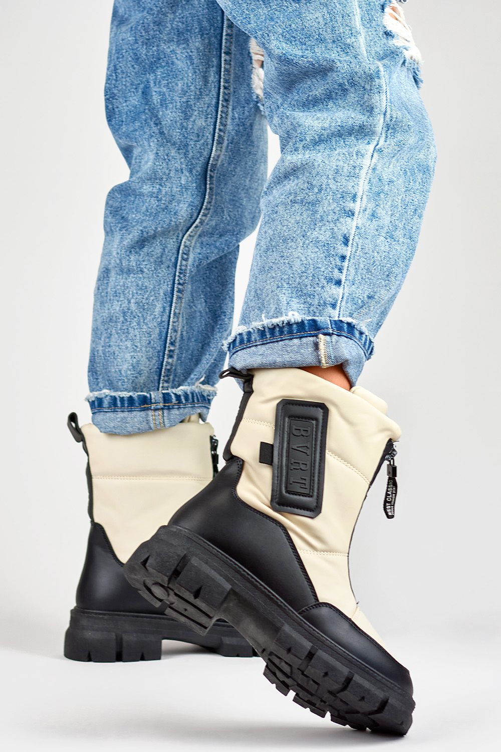 Snow boots model 189131