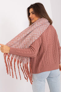 Shawl model 189235