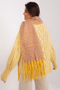 Shawl model 189238