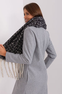 Shawl model 189245