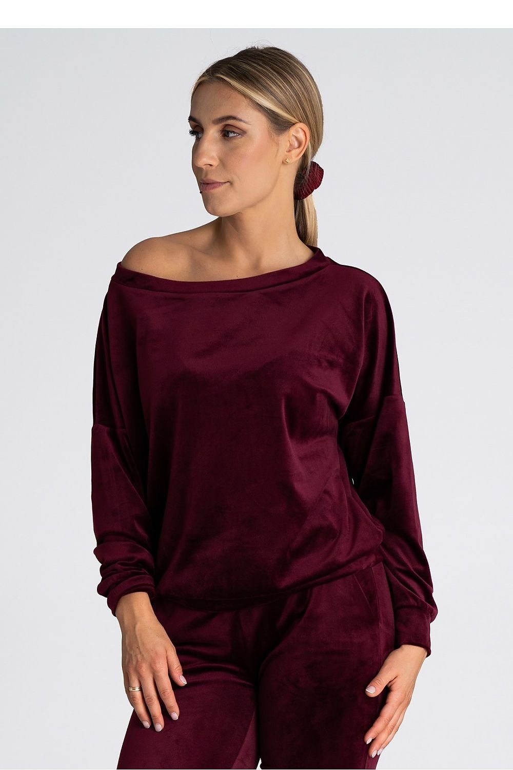 Sweatshirt model 189288