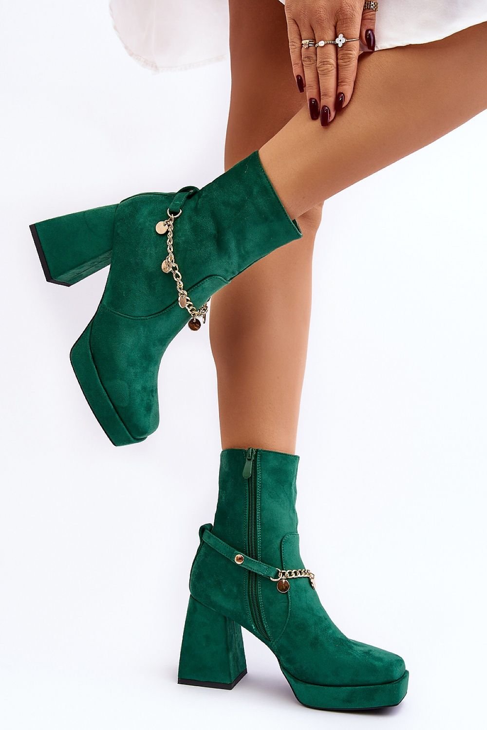 Heel boots model 189751