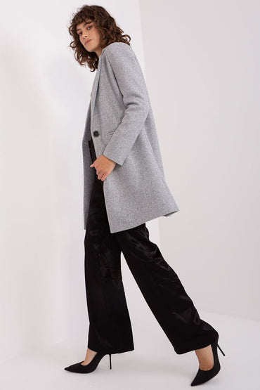 Coat model 190143