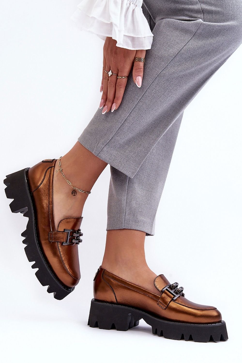 Low Shoes model 190175