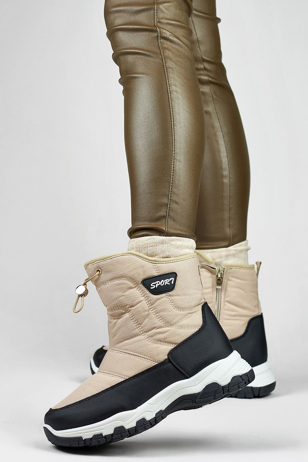 Snow boots model 191277