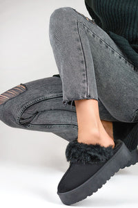 Slippers model 191298