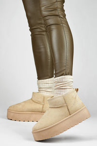Snow boots model 191309