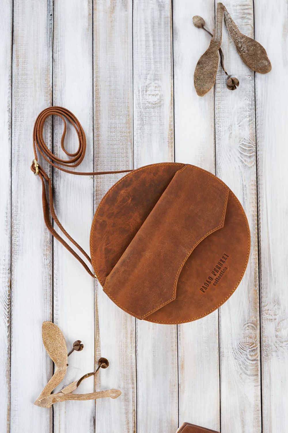 Natural leather bag model 191522