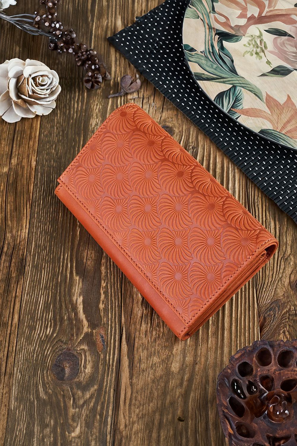 Women`s wallet model 191544