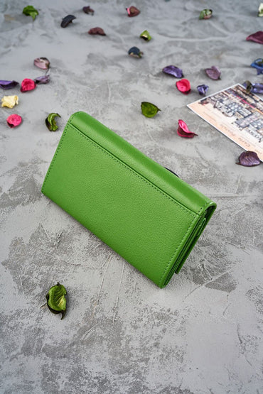 Women`s wallet model 191551