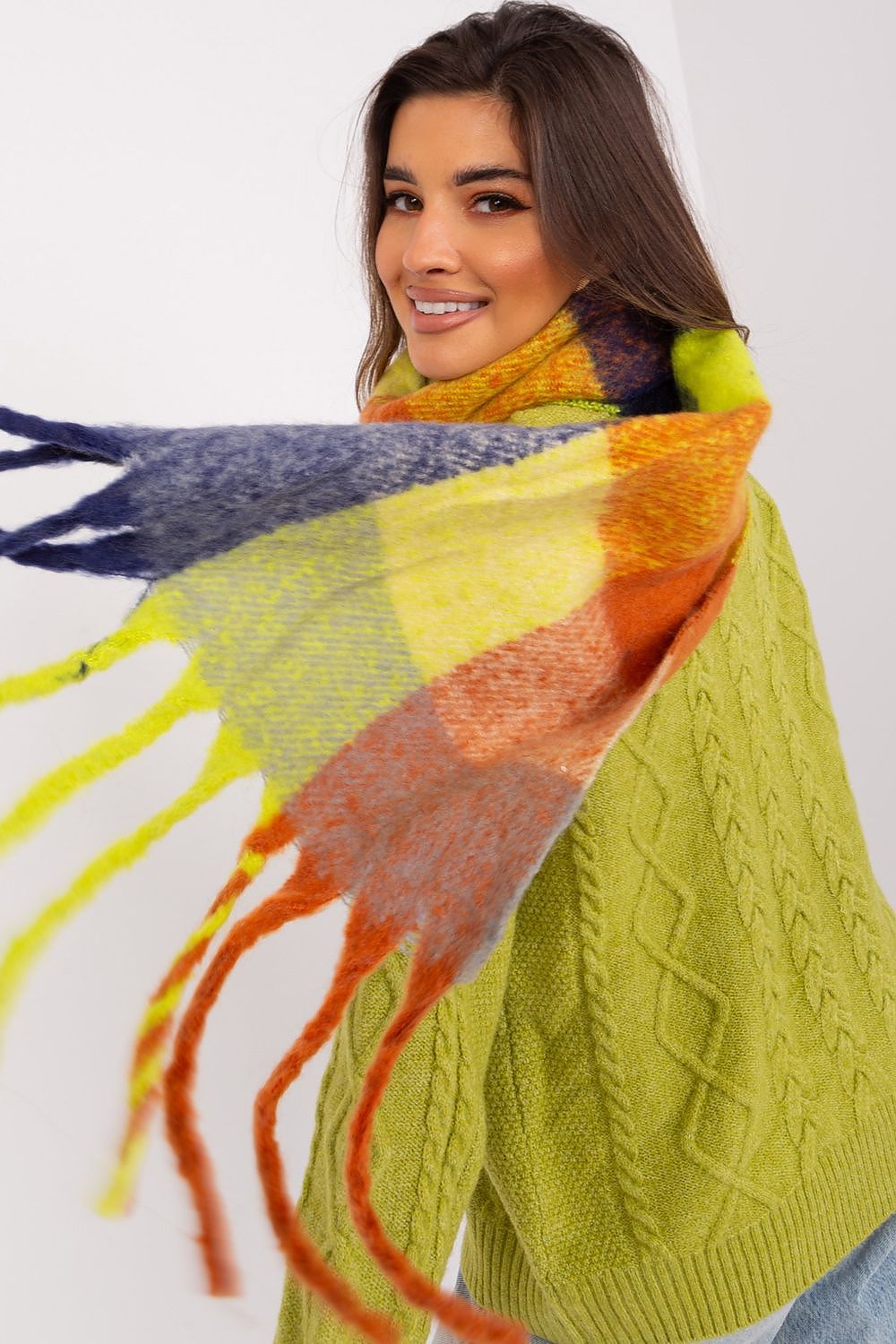 Shawl model 191724