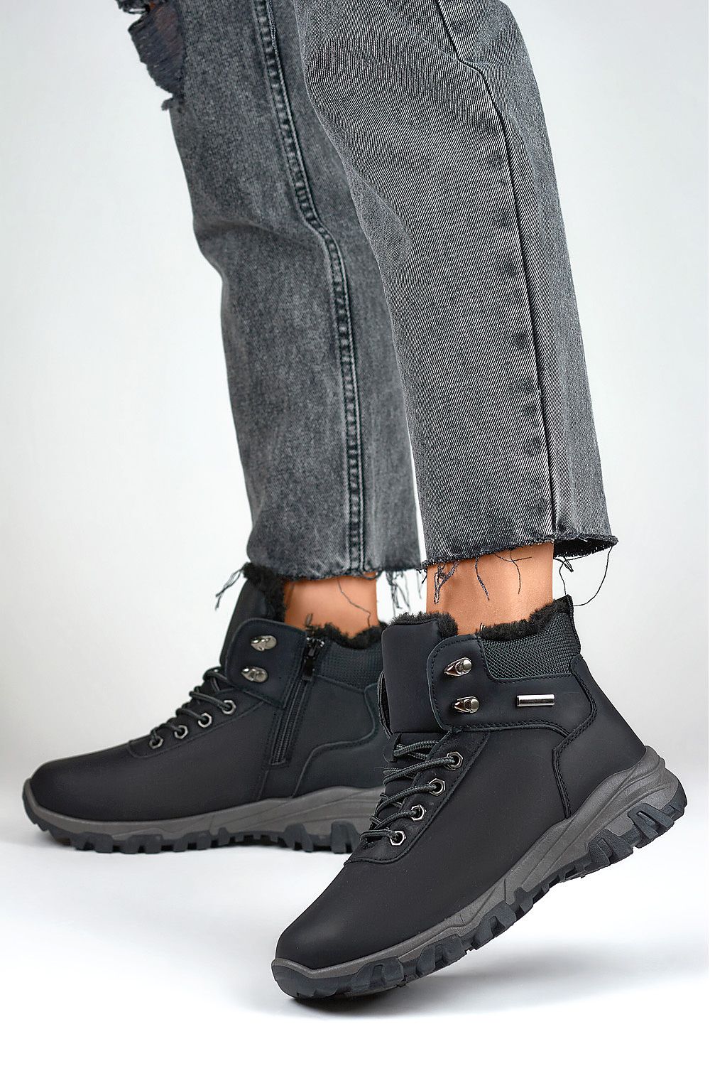 Trekking Boots model 192004