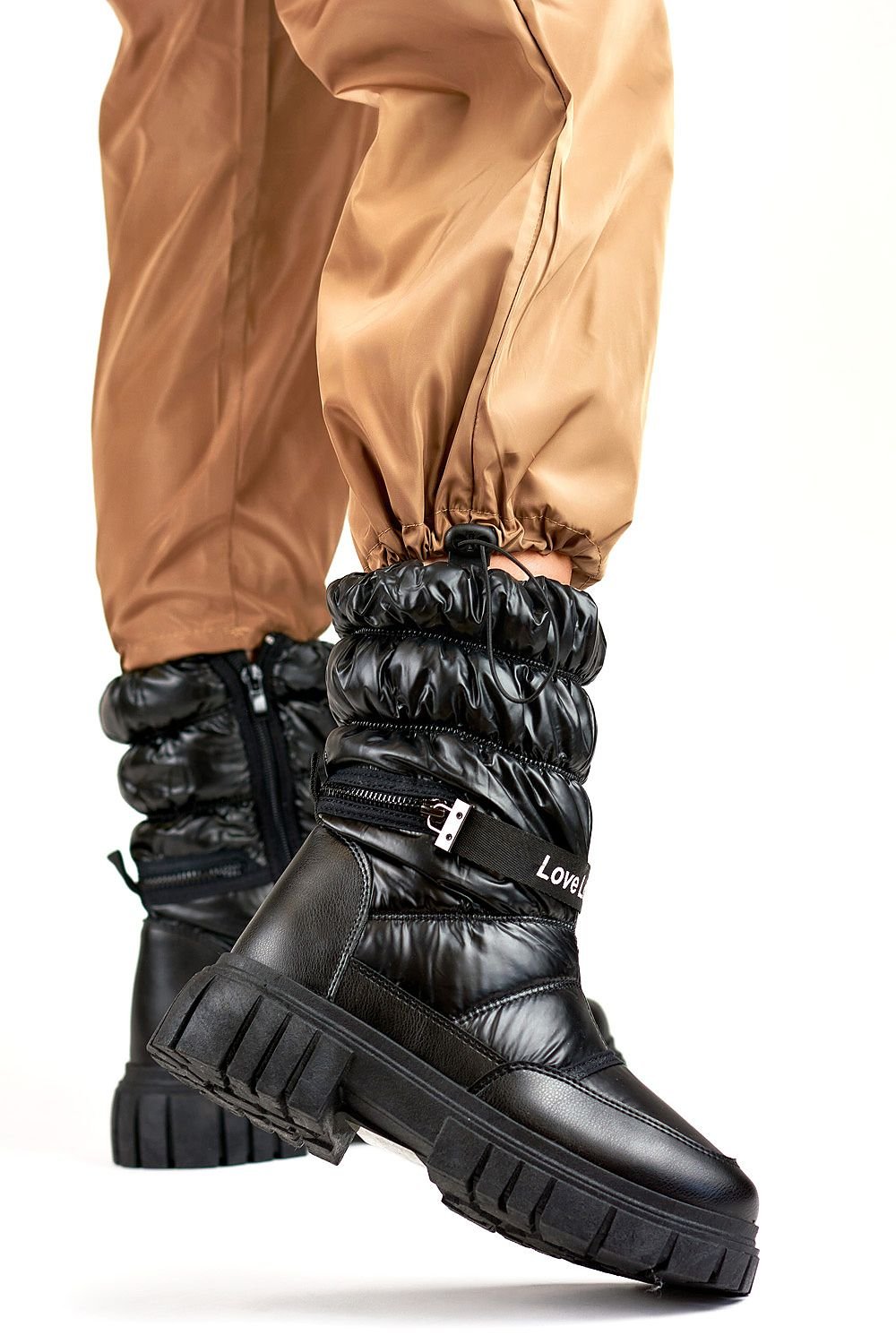 Snow boots model 192008