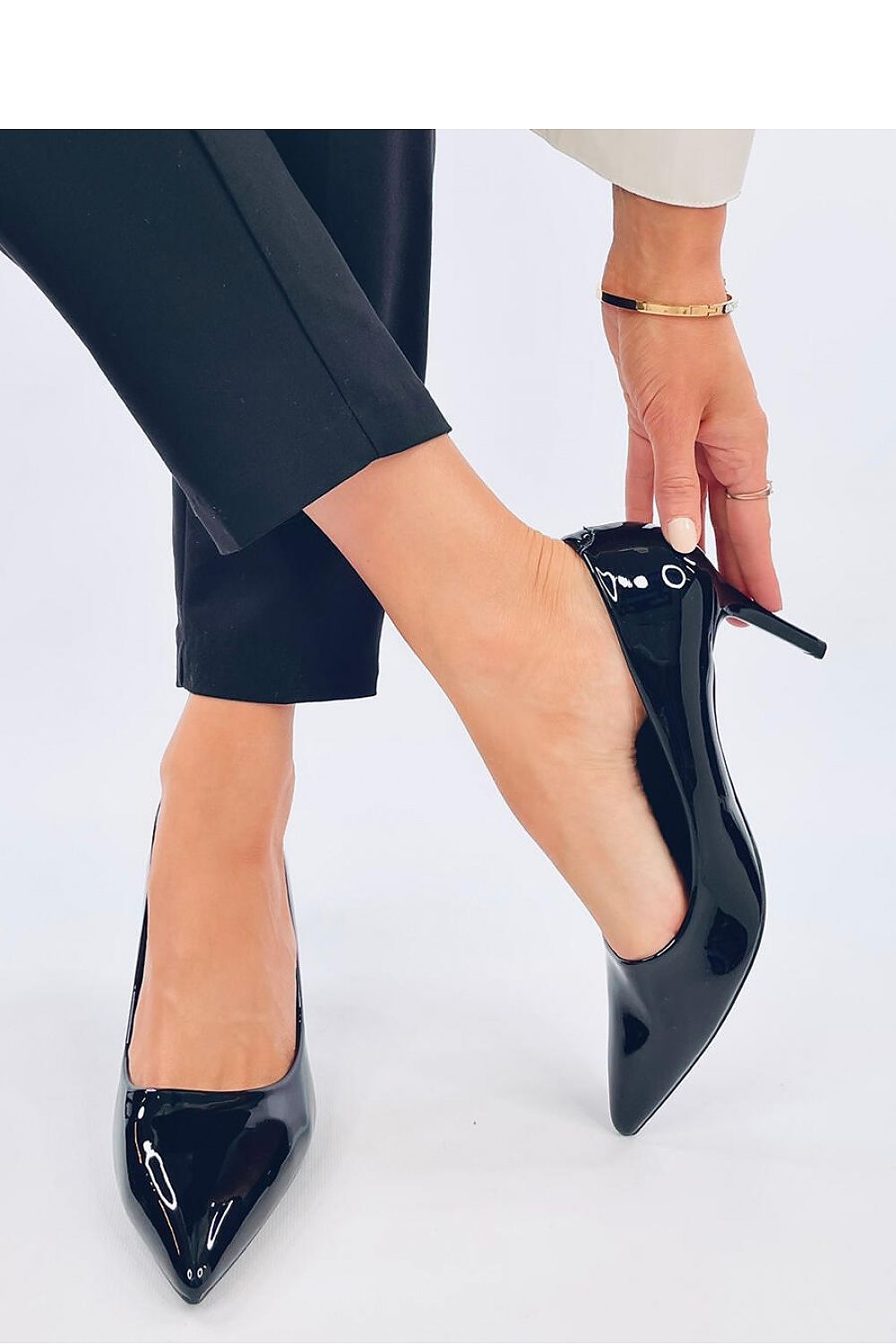 High heels model 192174