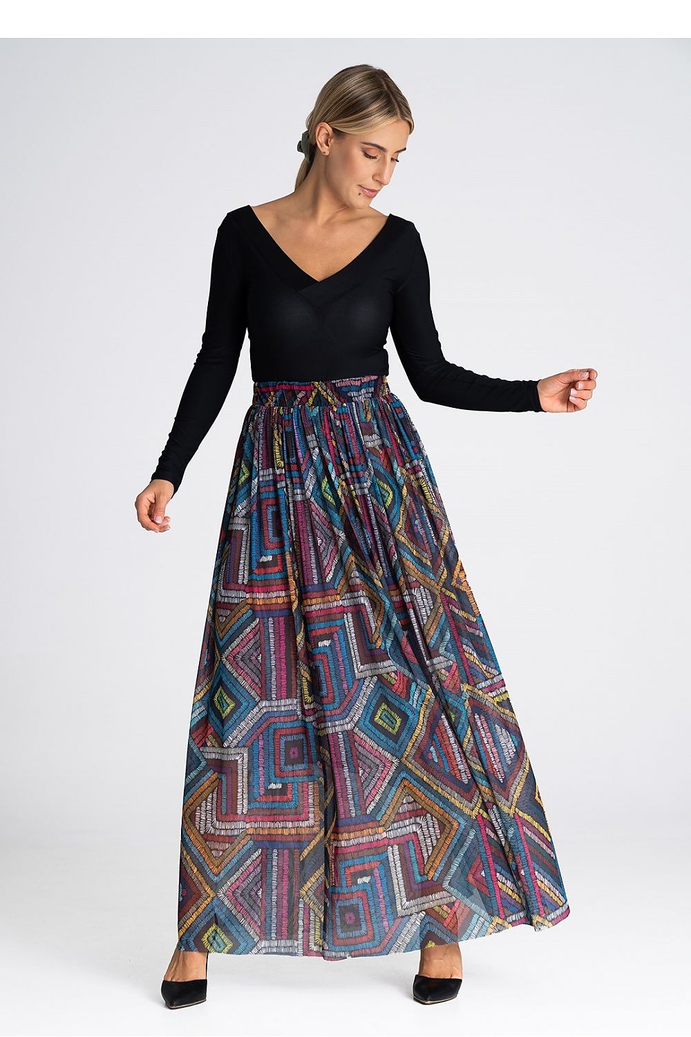 Long skirt model 192462