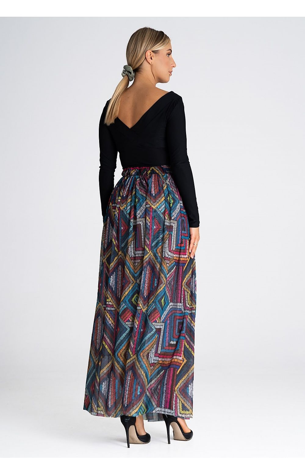 Long skirt model 192462