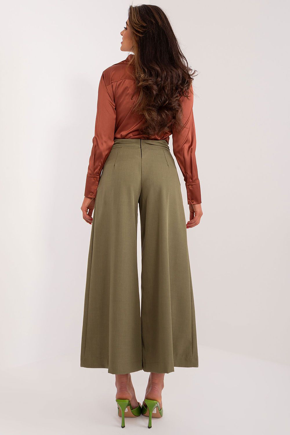 Women trousers model 192507