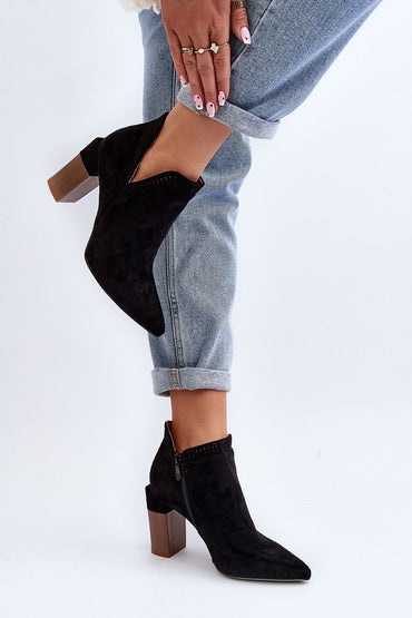 Heel boots model 192673