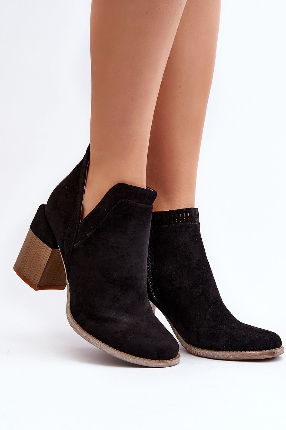 Heel boots model 192674