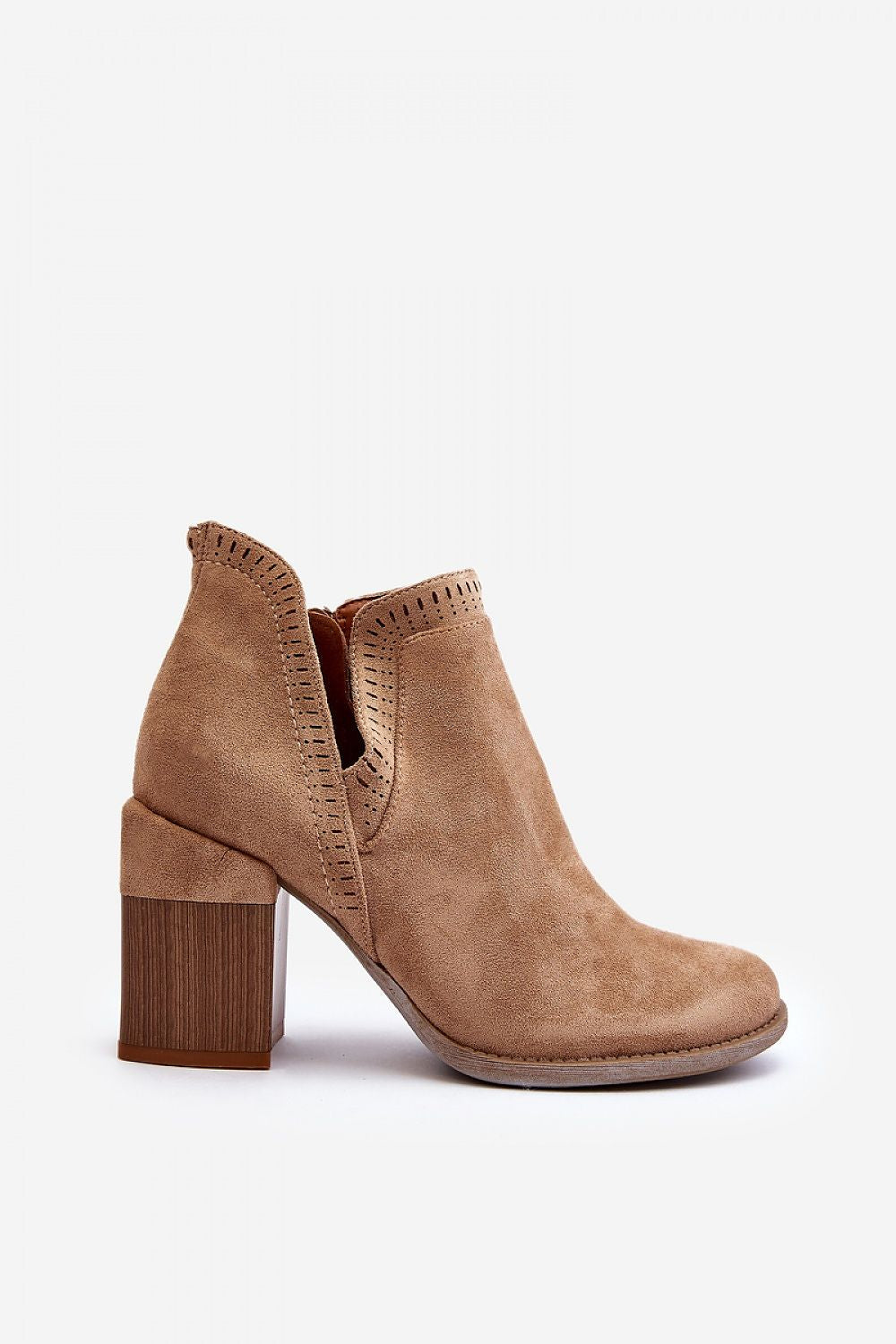 Heel boots model 192675
