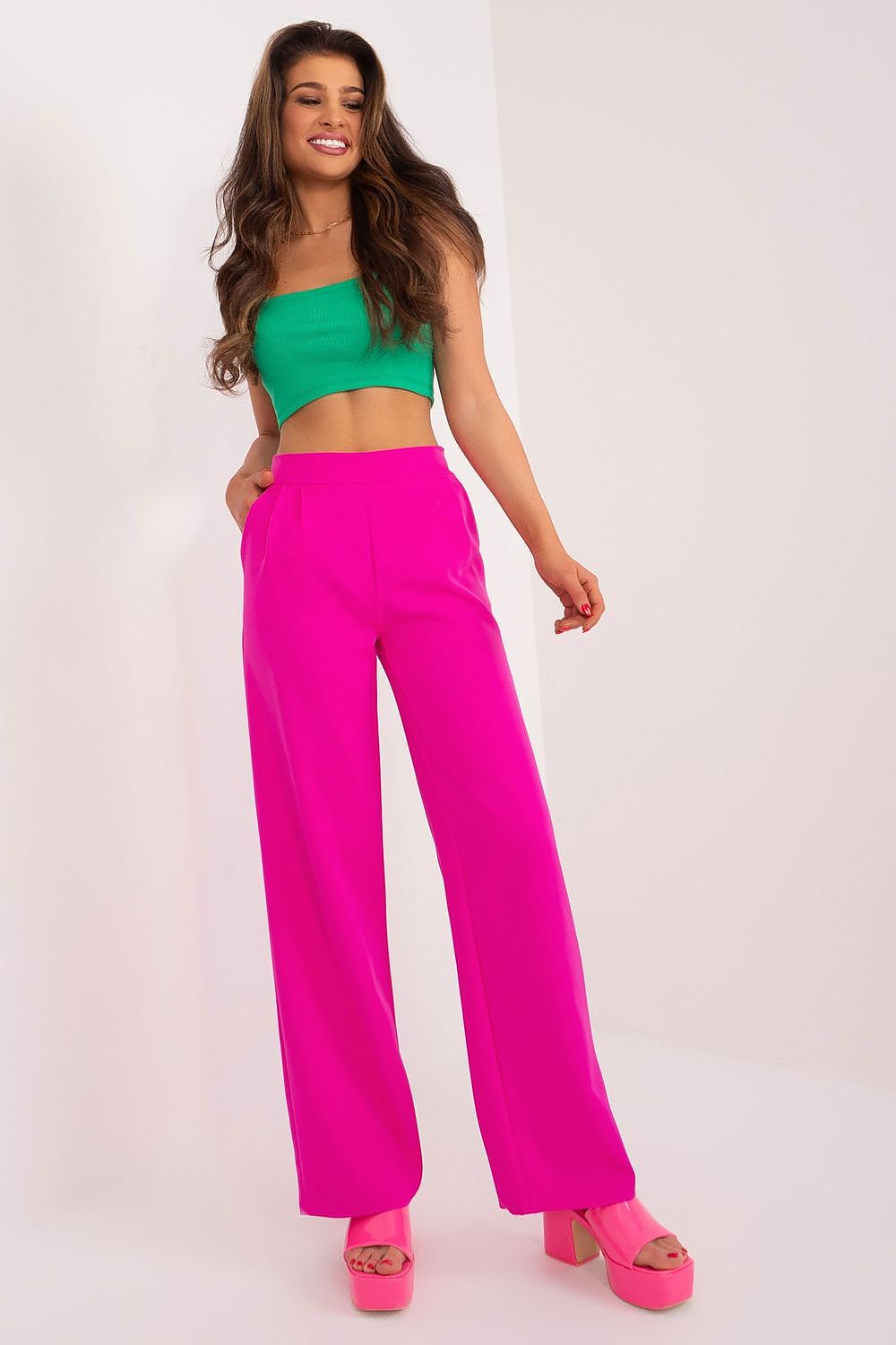 Women trousers model 192719