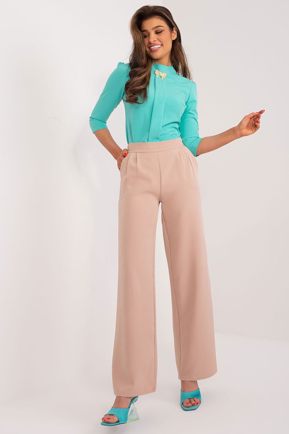 Women trousers model 192724