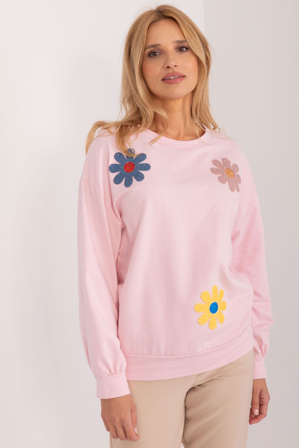 Sweatshirt model 193340
