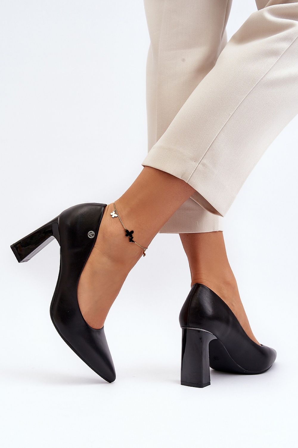 Block heel pumps model 193381