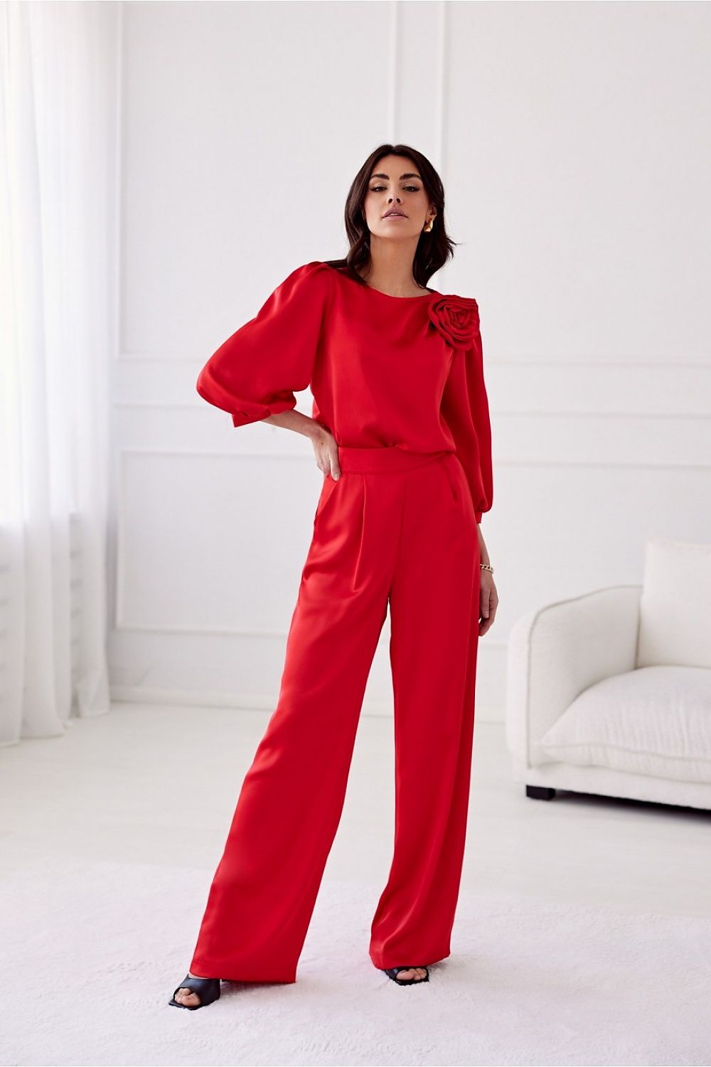 Women trousers model 194763