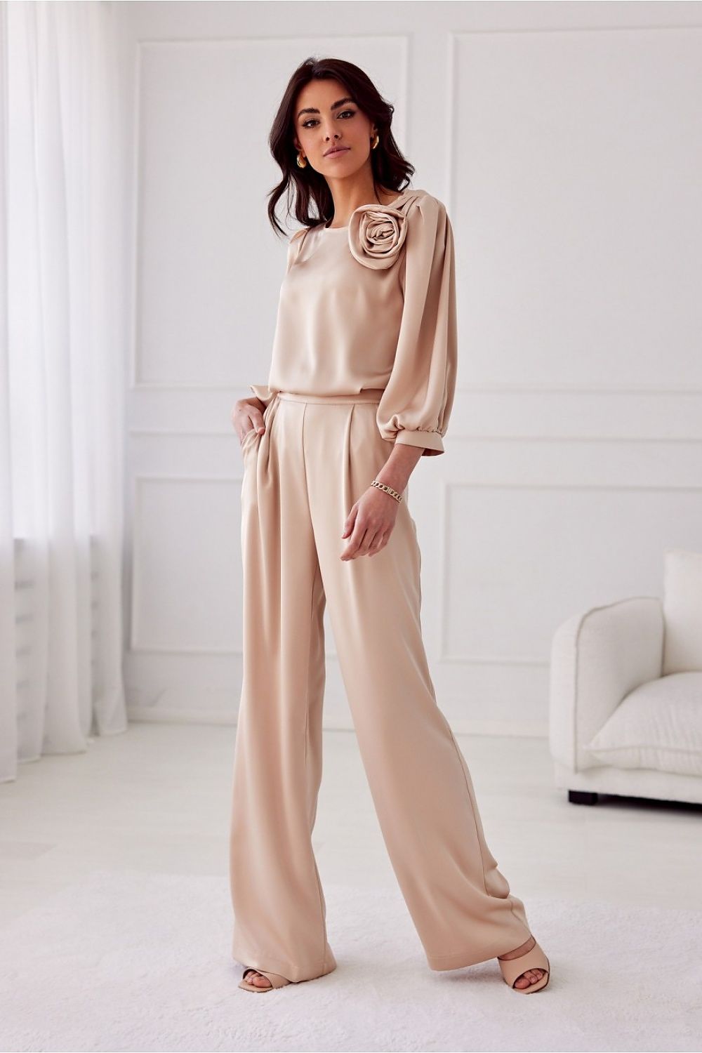 Women trousers model 194765
