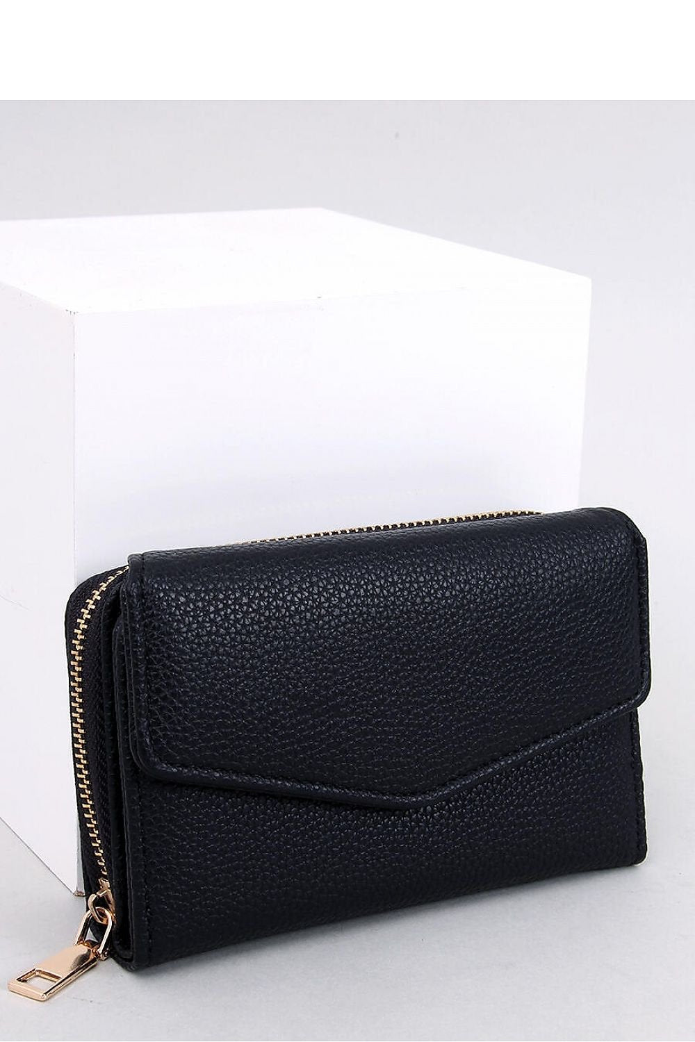 Women`s wallet model 195070