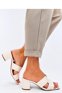Flip-flops model 195133