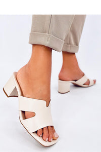 Flip-flops model 195133