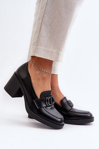 Heeled low shoes model 195401