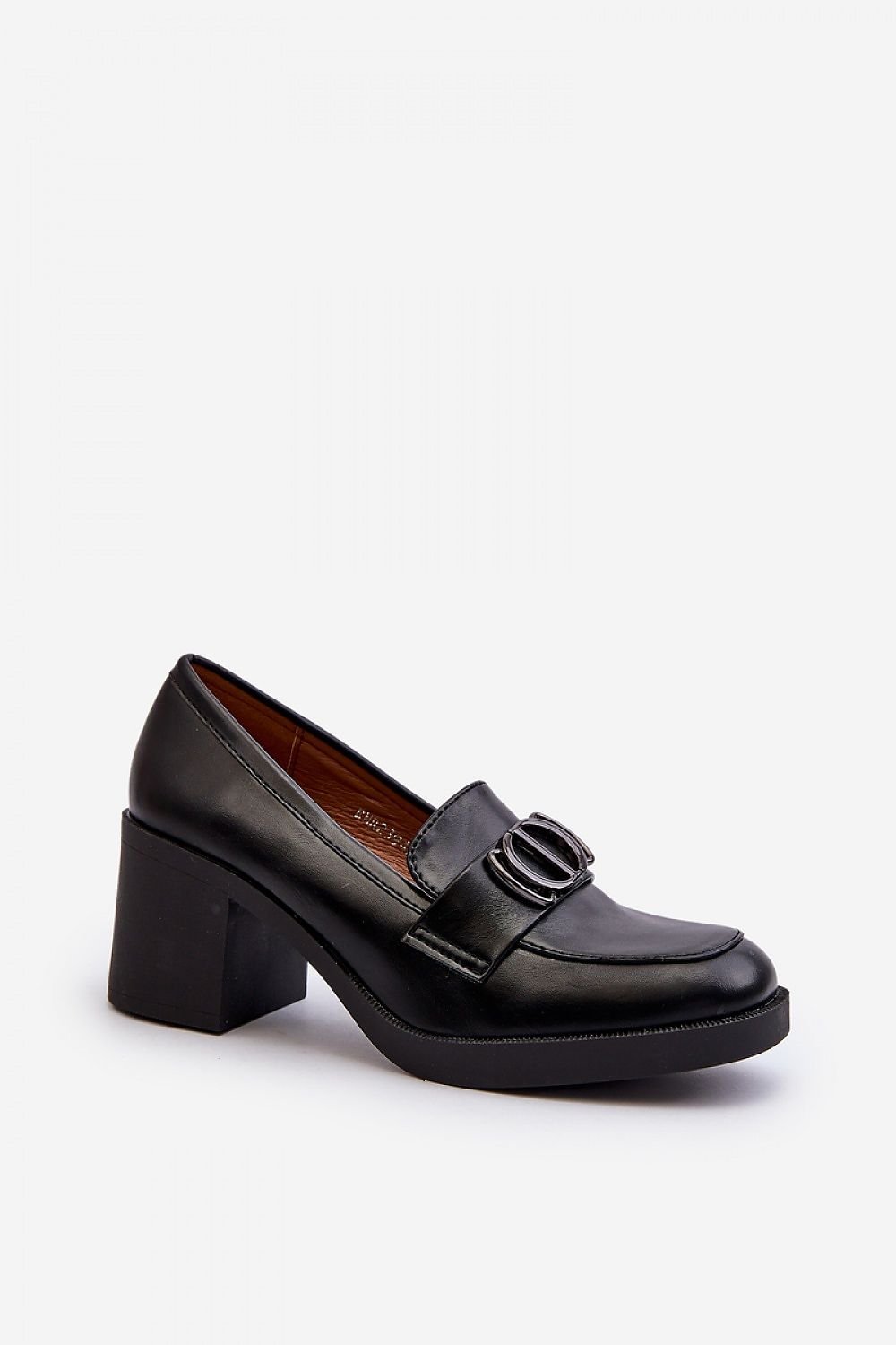 Heeled low shoes model 195401
