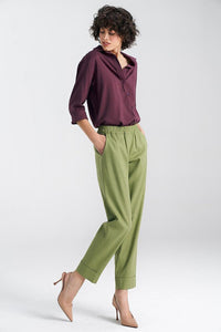 Women trousers model 195463