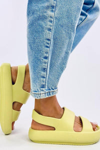 Sandals model 195643
