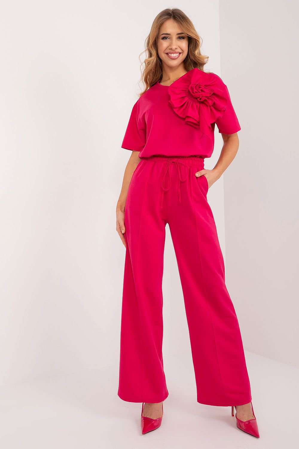 Women trousers model 195797