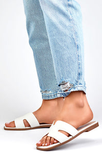Flip-flops model 195821