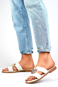 Flip-flops model 195832