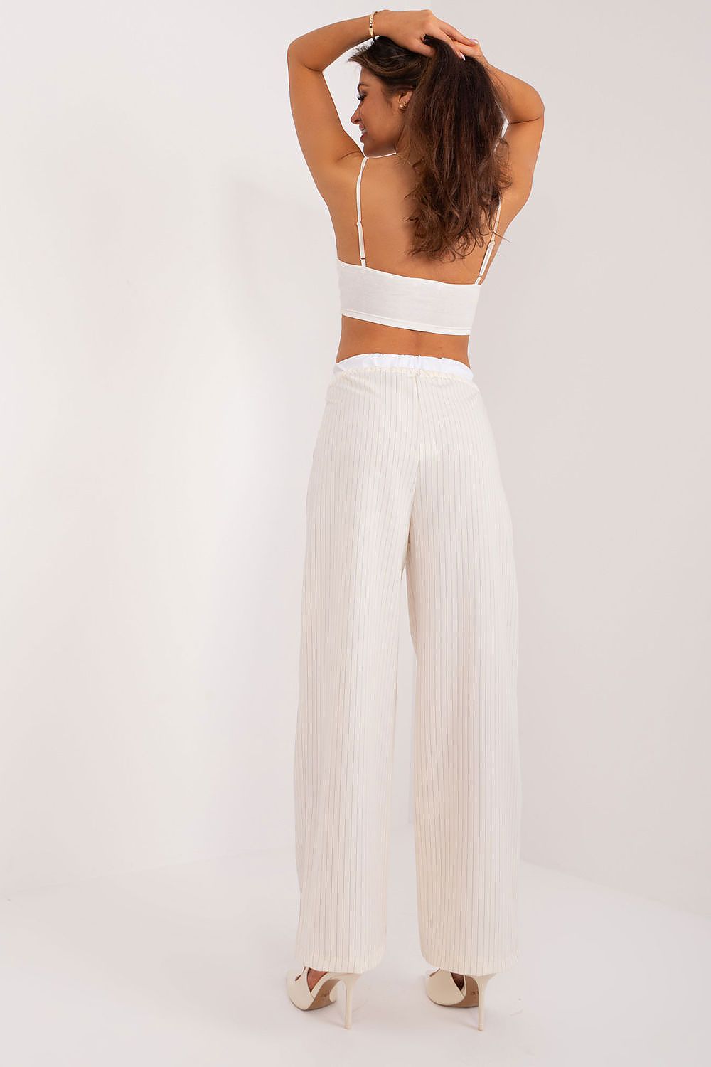 Women trousers model 196168