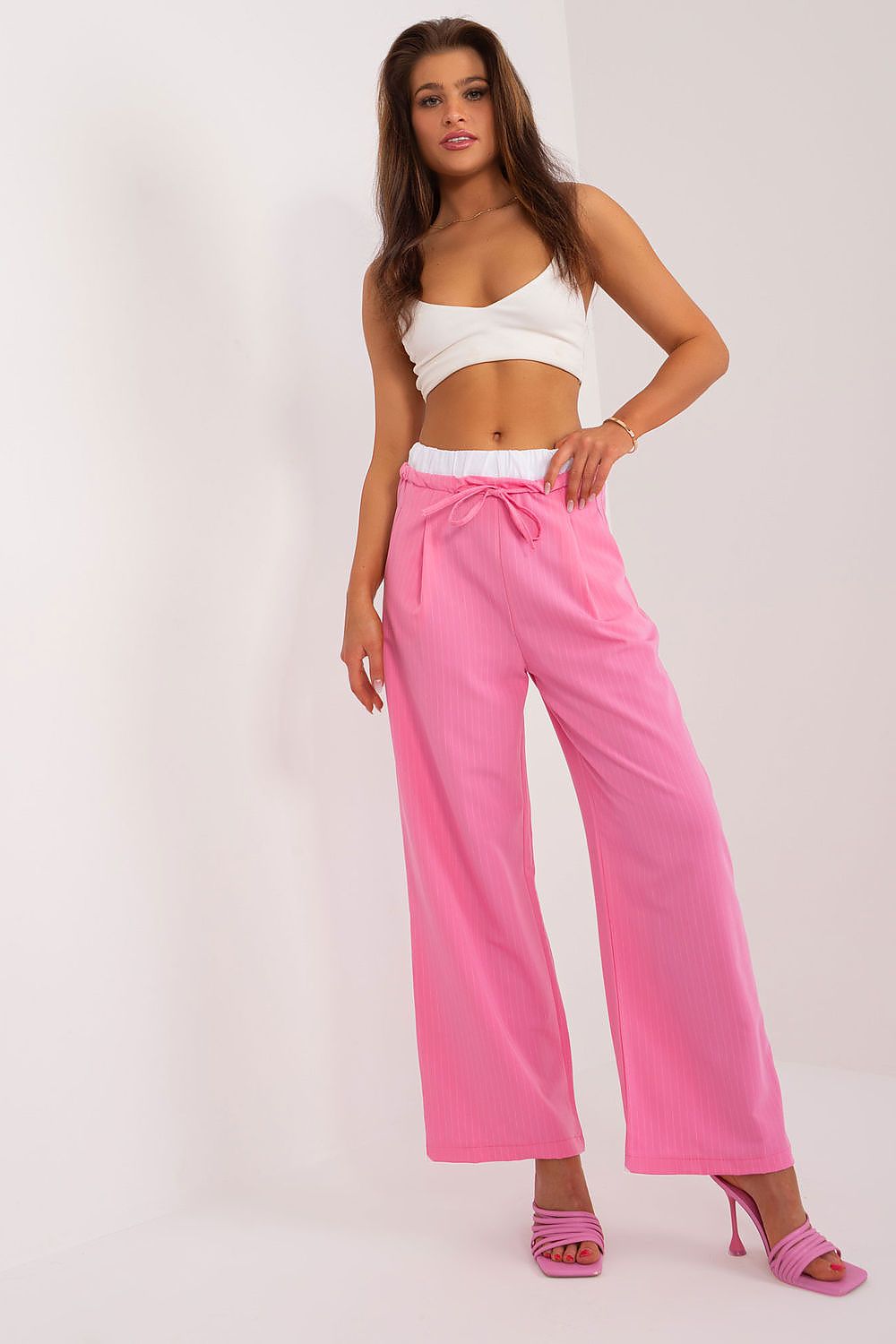 Women trousers model 196169