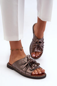 Flip-flops model 196425
