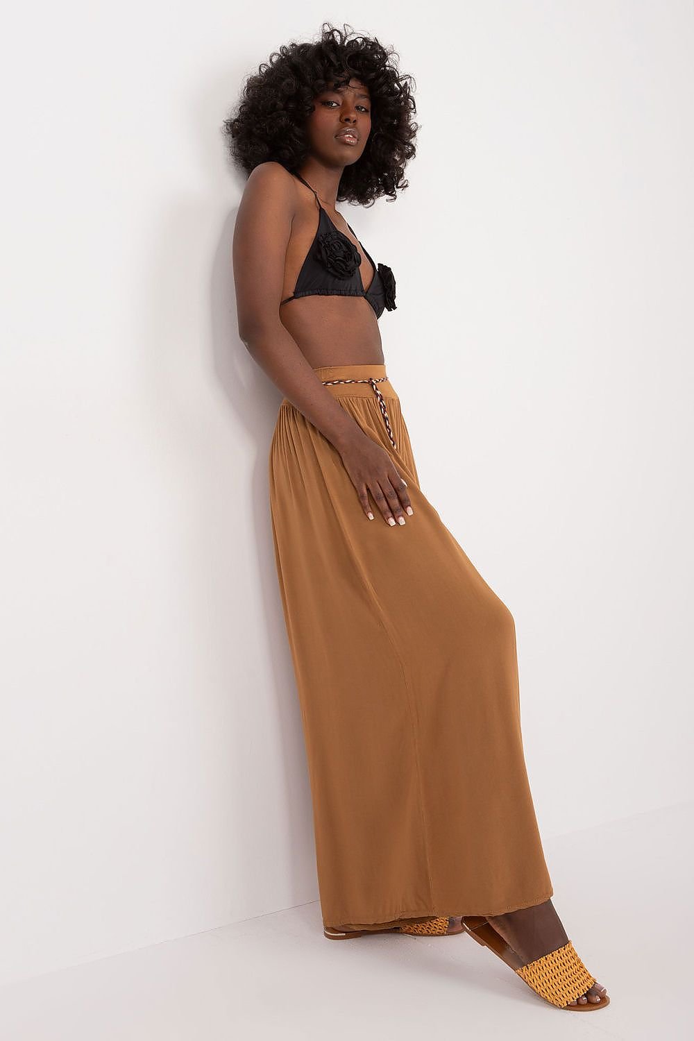 Women trousers model 196766