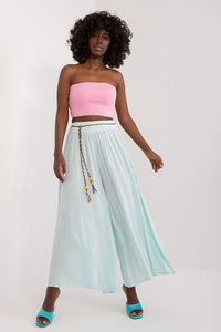 Women trousers model 196768